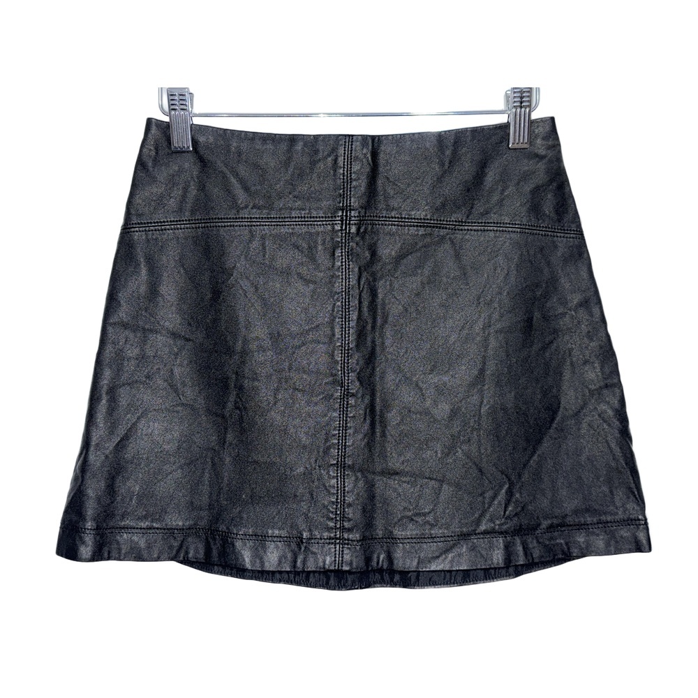 Abercrombie & Fitch Black Vegan Leather Faux Leather Mini Skirt Womens Size 0